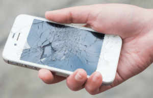 How to repair scratches on mobile phone screen